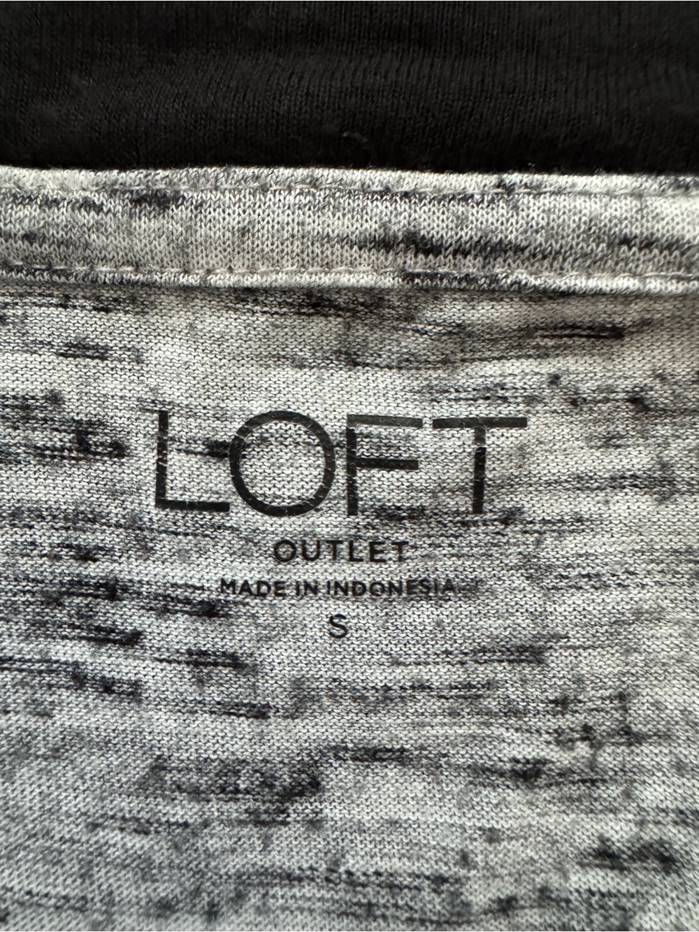 LOFT Outlet Black-Trim Gray Space Dye Sleeveless Tank Top - Picture 3 of 7